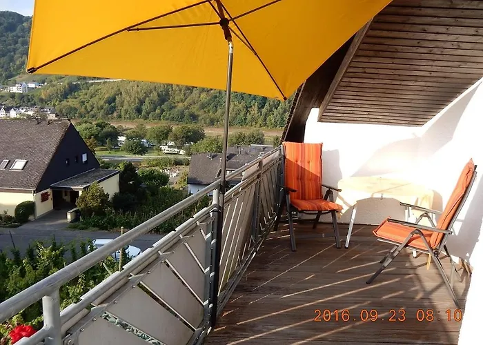 Mosel-panorama アパート